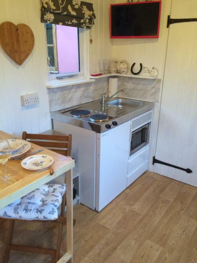 The Hideaway At Duffryn Mawr Self Catering Cottages Cowbridge Exterior foto
